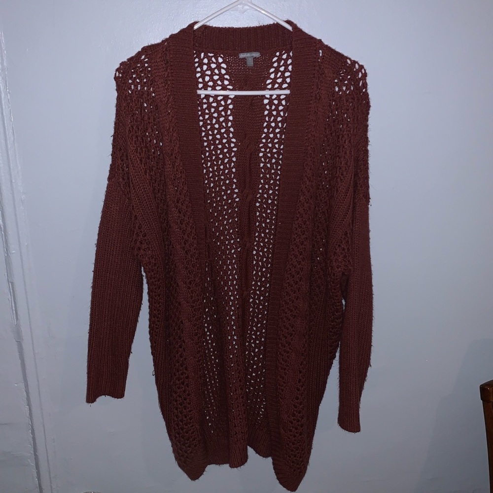 knitted mauve-brownish cardigan!